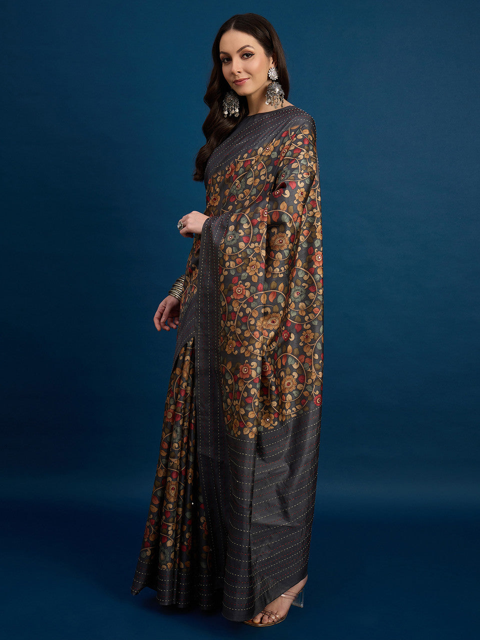 Grey Cozi Silk Blend Floral Printed Kantha Work Saree