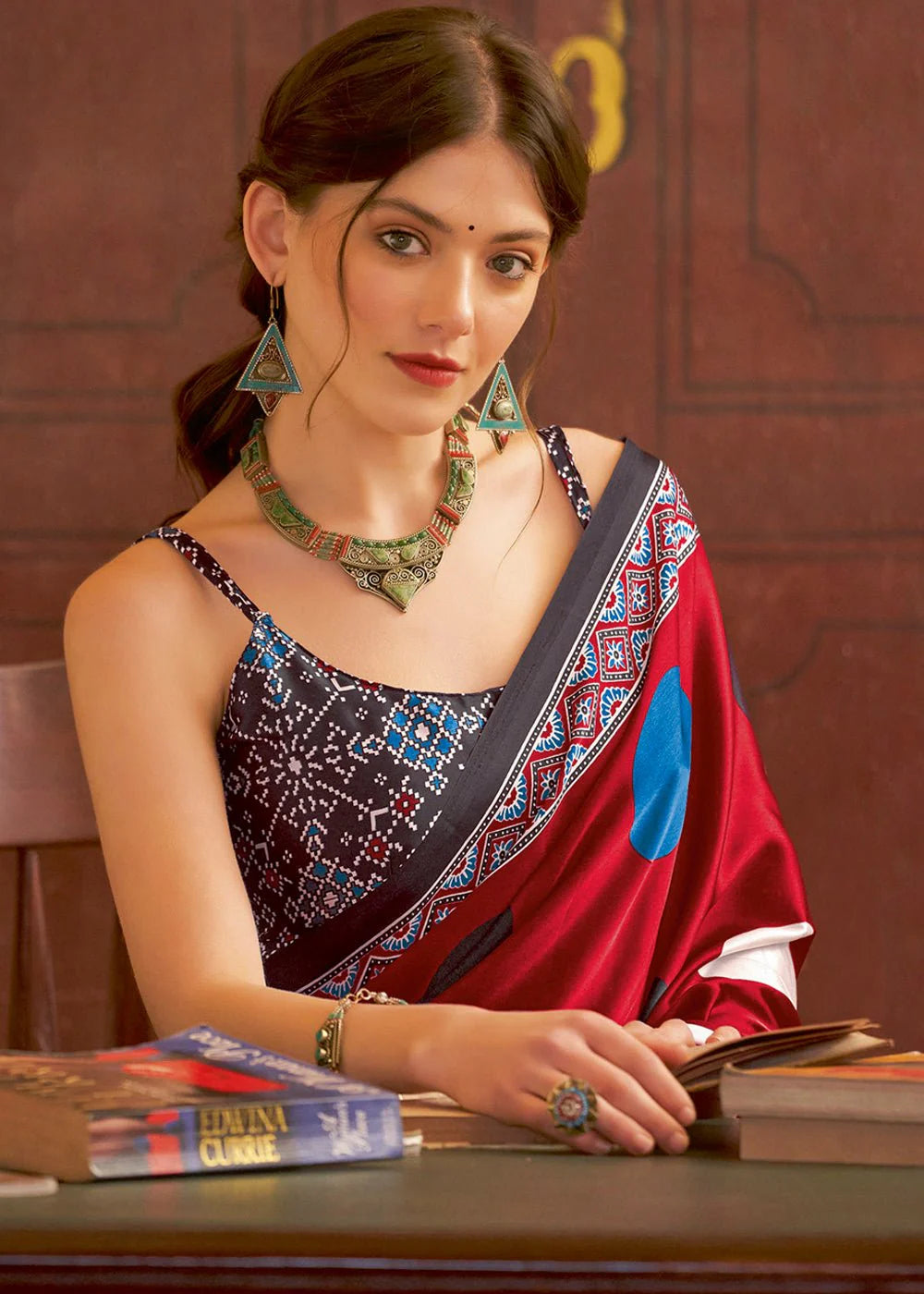 Women's Crepe Red Printed Designer Saree With Blouse Piece